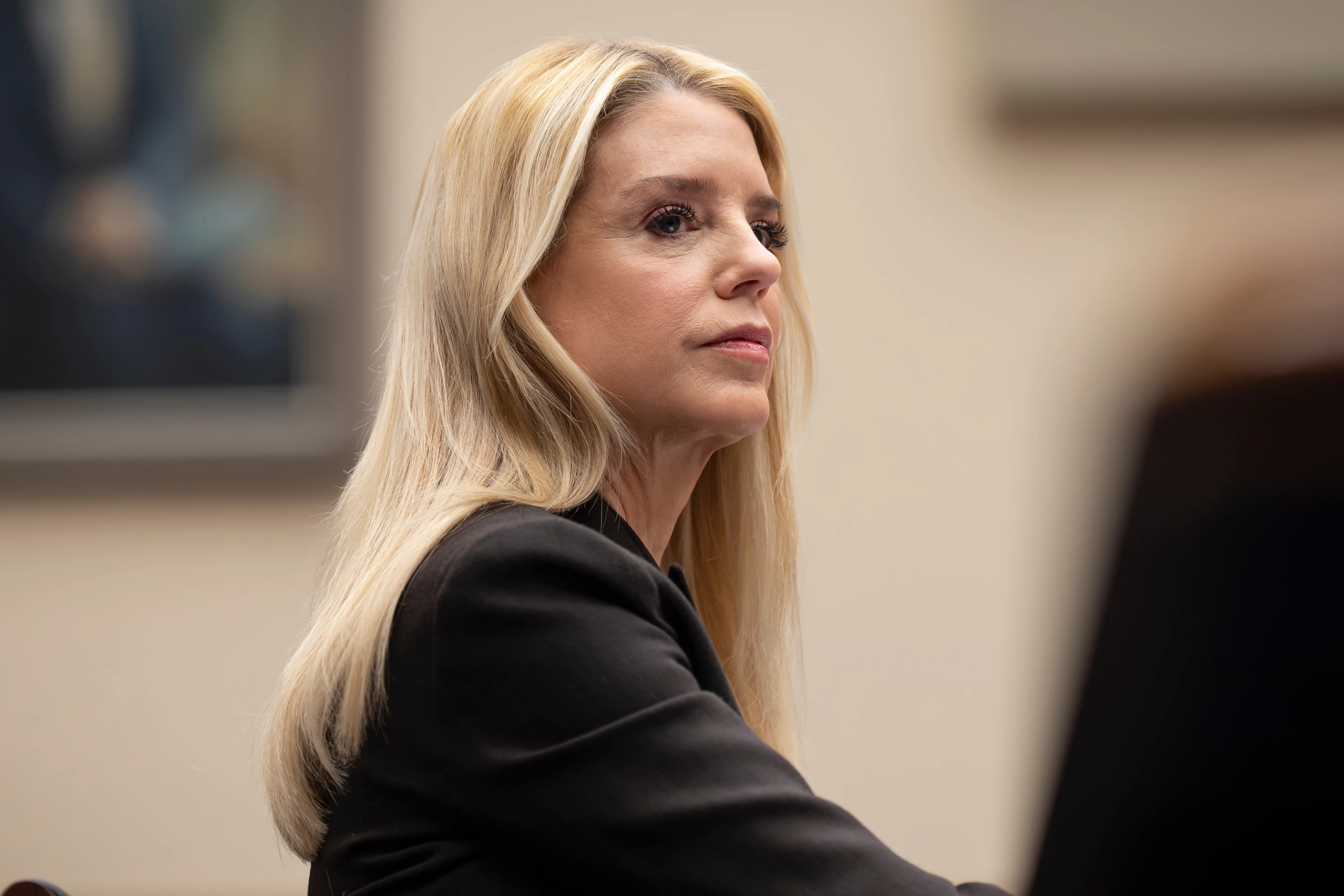 Pam-Bondi